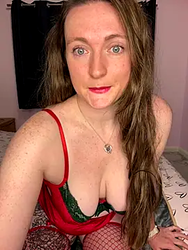 BustyBonnieUK online show from 18, 12, 2025