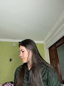 aurora divine online show from 20, 9, 2025