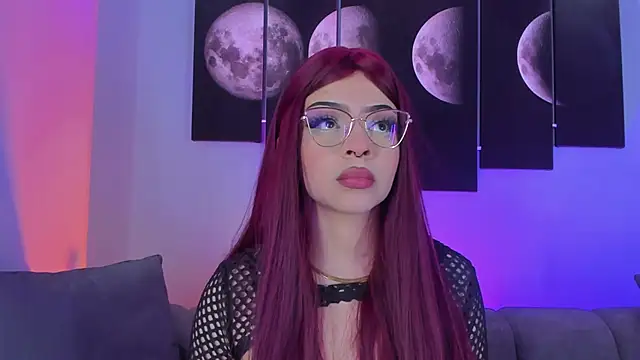 maddy walker online show from 3, 6, 2026