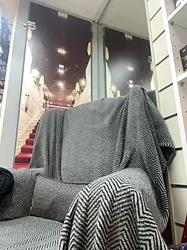  linarose online show from 18, 12, 2024