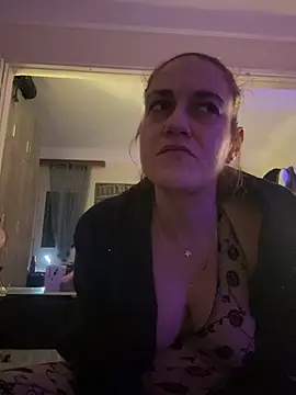  linarose online show from 9, 2, 2025