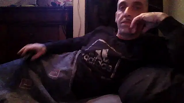 Snapshot of CandiedPompano chatting on 3, 10, 2025 CandiedPompano online show from 3, 10, 2025