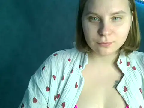Snapshot of Thalia__Star chatting on 12, 1, 2025 Thalia Star online show from 12, 1, 2025