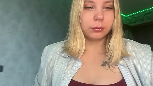 Thalia  Star online show from 28, 10, 2025