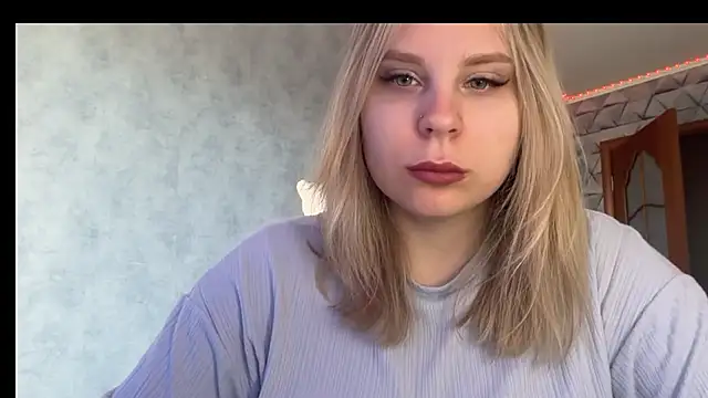 Snapshot of Thalia__Star chatting on 21, 4, 2026 Thalia Star online show from 21, 4, 2026