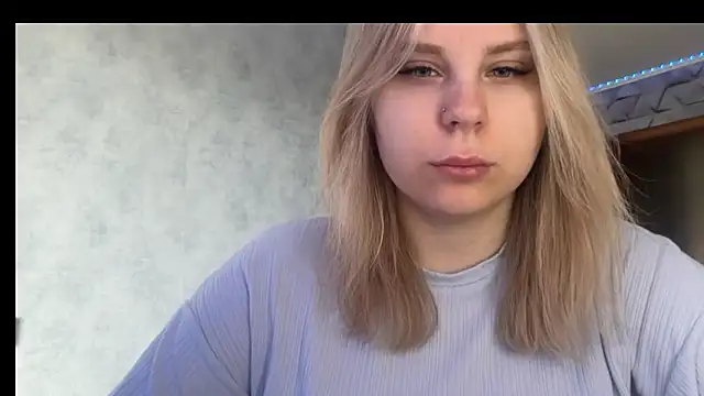 Snapshot of Thalia__Star chatting on 23, 4, 2026 Thalia Star online show from 23, 4, 2026