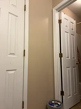 choclatepeaach online show from 16, 4, 2026