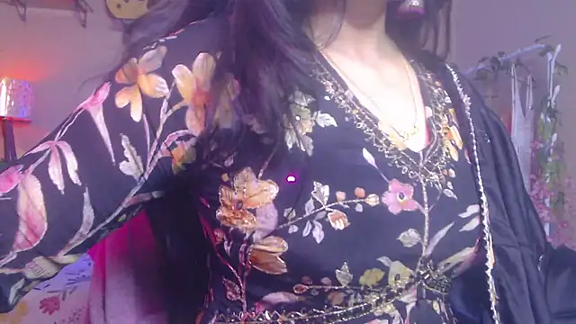 Snapshot of Zonayesha chatting on 27, 5, 2026 Zonayesha online show from 27, 5, 2026
