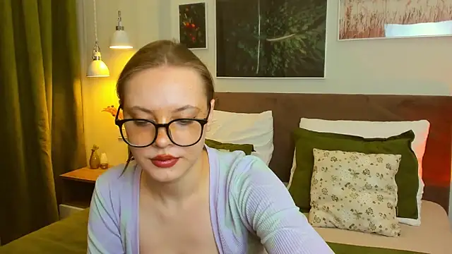 Snapshot of rora_skyline chatting on 15, 5, 2026 rora skyline online show from 15, 5, 2026