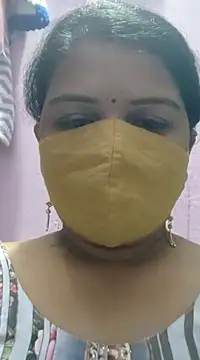 Snapshot of Dr_Chhaya chatting on 11, 3, 2025 Dr Chhaya online show from 11, 3, 2025