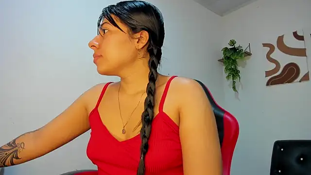 Caro kitty- online show from 15, 12, 2025