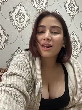 StormBeverly online show from 10, 12, 2024