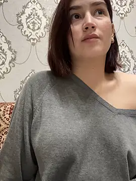 StormBeverly online show from 8, 1, 2025