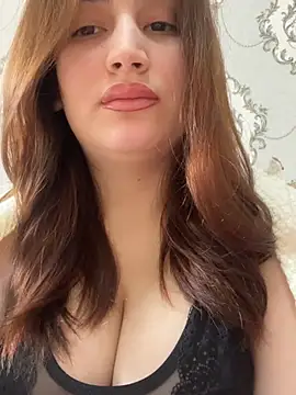 StormBeverly online show from 9, 2, 2026