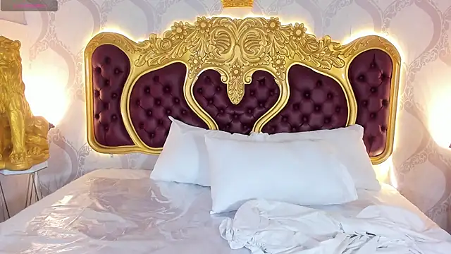 Snapshot of KendralHolson chatting on 10, 2, 2026 KendralHolson online show from 10, 2, 2026