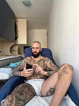 Snapshot of Gioeltoro89 chatting on 29, 5, 2026 Gioeltoro89 online show from 29, 5, 2026