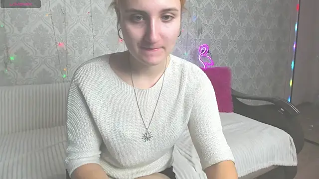 Miss Elsa  online show from 4, 3, 2025