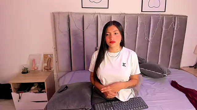 Emmy-Turnner online show from 30, 1, 2025