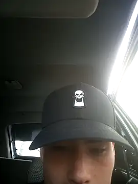 Snapshot of andres599 chatting on 5, 12, 2024 andres599 online show from 5, 12, 2024