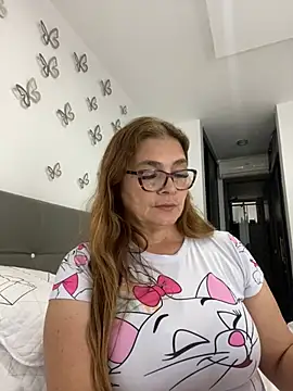 Snapshot of AntonellaAlondra4 chatting on 12, 1, 2025 AntonellaAlondra4 online show from 12, 1, 2025