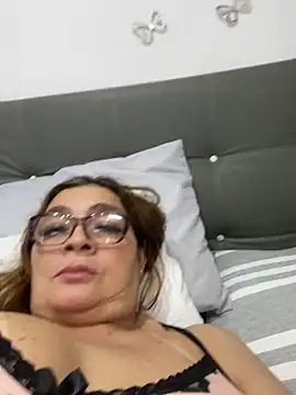 Snapshot of AntonellaAlondra4 chatting on 13, 2, 2025 AntonellaAlondra4 online show from 13, 2, 2025