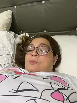 Snapshot of AntonellaAlondra4 chatting on 21, 2, 2025 AntonellaAlondra4 online show from 21, 2, 2025