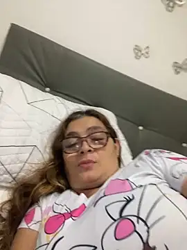 Snapshot of AntonellaAlondra4 chatting on 21, 2, 2025 AntonellaAlondra4 online show from 21, 2, 2025