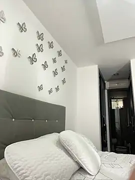 Snapshot of AntonellaAlondra4 chatting on 18, 3, 2025 AntonellaAlondra4 online show from 18, 3, 2025