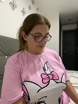 Snapshot of AntonellaAlondra4 chatting on 22, 3, 2025 AntonellaAlondra4 online show from 22, 3, 2025