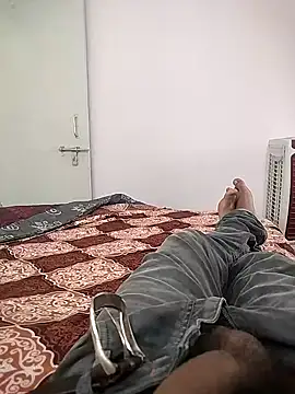 Snapshot of Sanjaysharmarbl chatting on 2, 11, 2025 Sanjaysharmarbl online show from 2, 11, 2025