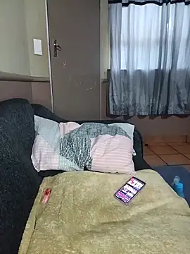 slimcate91 online show from 15, 2, 2025