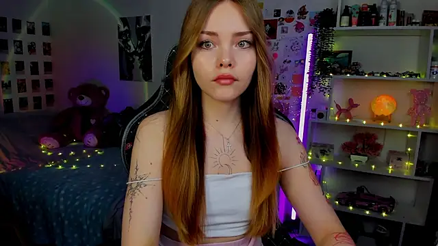 AkiraKatsu online show from 8, 11, 2025