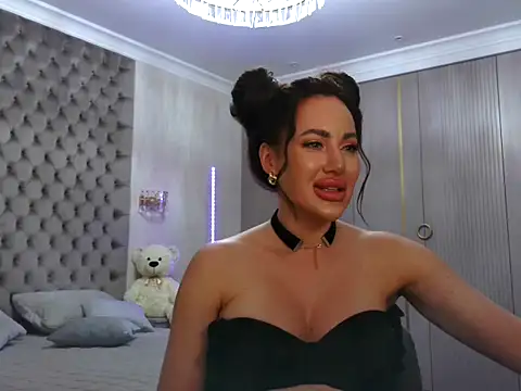 TianaPosh online show from 6, 2, 2025