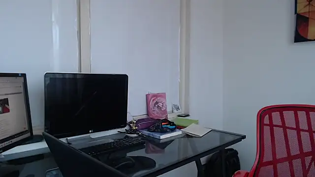 Snapshot of Dylanwish chatting on 3, 2, 2025 Dylanwish online show from 3, 2, 2025