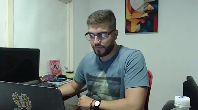 Snapshot of Dylanwish chatting on 8, 2, 2025 Dylanwish online show from 8, 2, 2025
