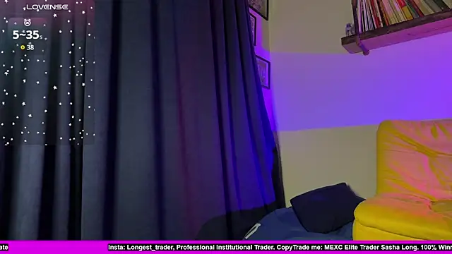 Snapshot of sasha_long13 chatting on 19, 9, 2025 sasha long13 online show from 19, 9, 2025
