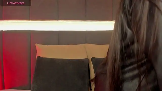 Snapshot of nicolle_pierce chatting on 22, 2, 2025 nicolle pierce online show from 22, 2, 2025