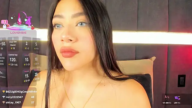 Snapshot of nicolle_pierce chatting on 19, 9, 2025 nicolle pierce online show from 19, 9, 2025