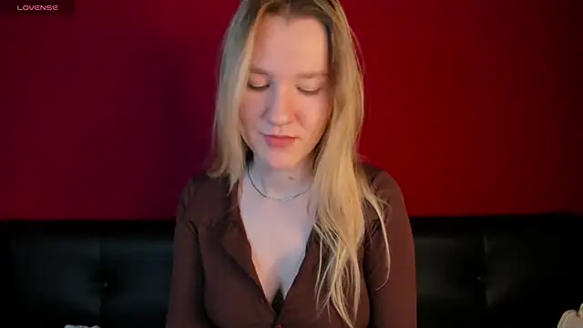 Mariel Brown online show from 26, 9, 2025