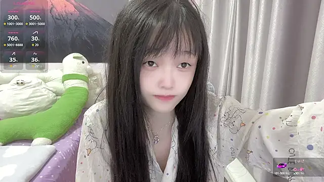 Snapshot of Mia-6688 chatting on 23, 9, 2025 Mia-6688 online show from 23, 9, 2025