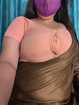 Snapshot of poision51 chatting on 23, 9, 2025 poision51 online show from 23, 9, 2025