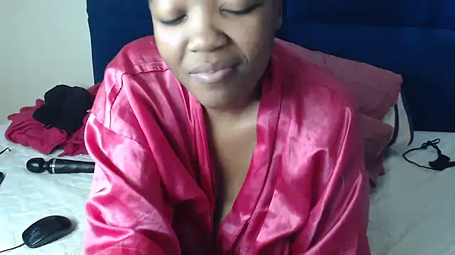 Snapshot of Busty-Londie chatting on 15, 3, 2025 Busty-Londie online show from 15, 3, 2025