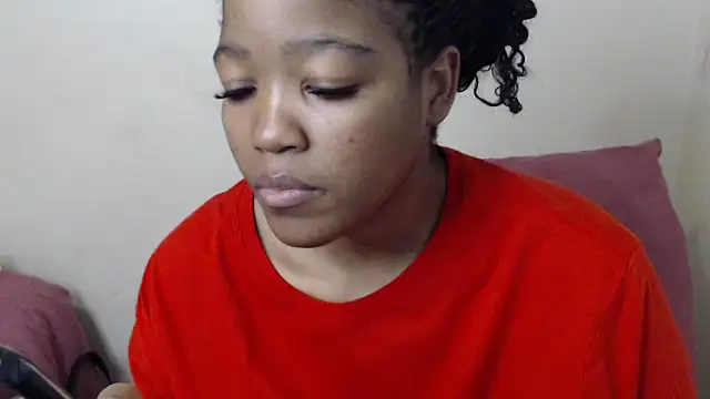 Snapshot of Busty-Londie chatting on 14, 9, 2025 Busty-Londie online show from 14, 9, 2025