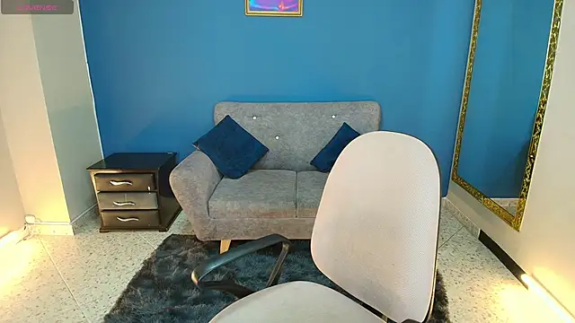 miacarperr1 online show from 1, 2, 2025