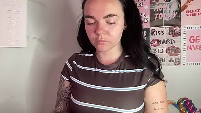 yorkshiregal online show from 11, 5, 2026