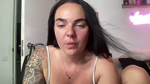 yorkshiregal online show from 14, 7, 2026