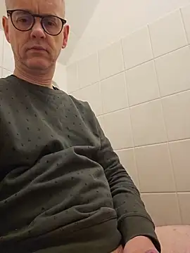 Hectorthyssen1 online show from 9, 2, 2026