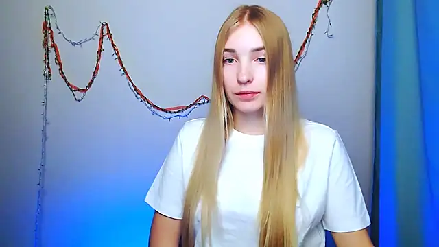 Queen ofLove online show from 19, 12, 2025