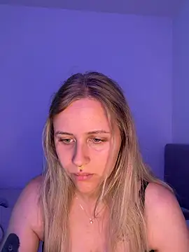 lunawolf21 online show from 22, 5, 2026