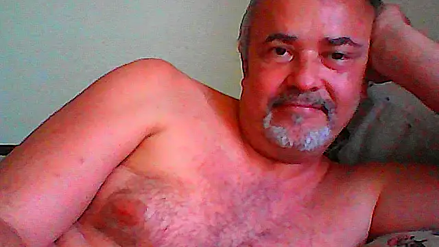 GayPourToi online show from 18, 10, 2025